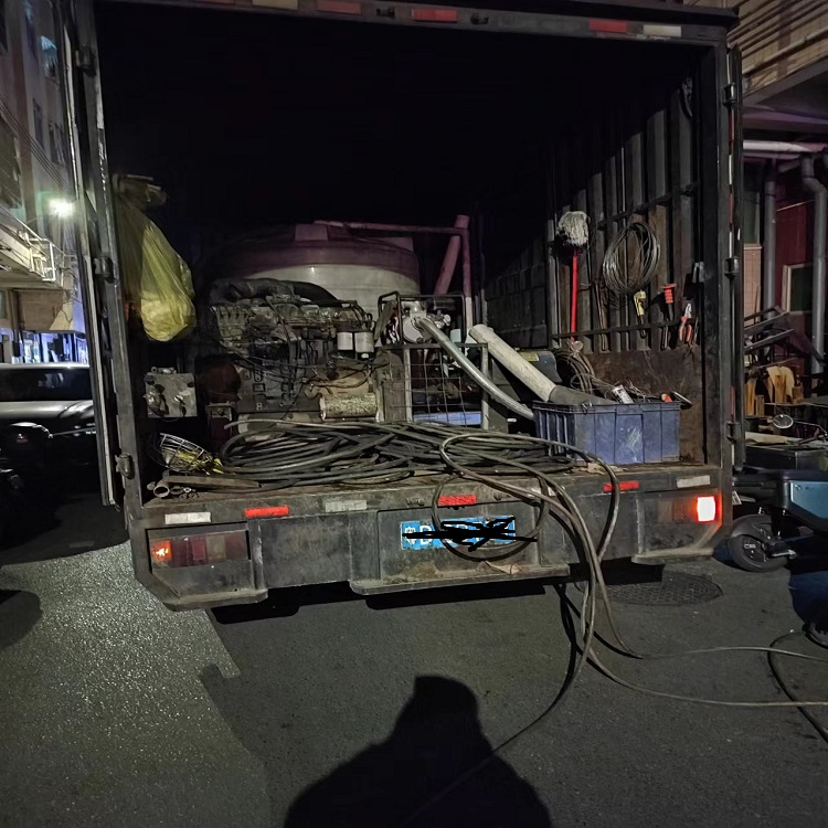 1714382905979698.jpg d00621a8430f7798d4b67006dfffbde.jpg